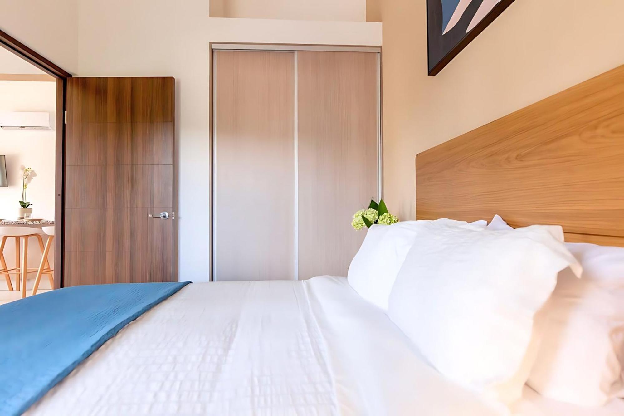 Modern 2Br Condo - Minutes From Jaco Beach - Prime Location Εξωτερικό φωτογραφία